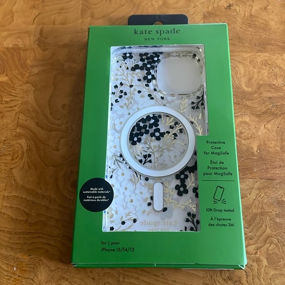 Kate spade New York iPhone 15/14/13 phone case - Picture 1 of 4